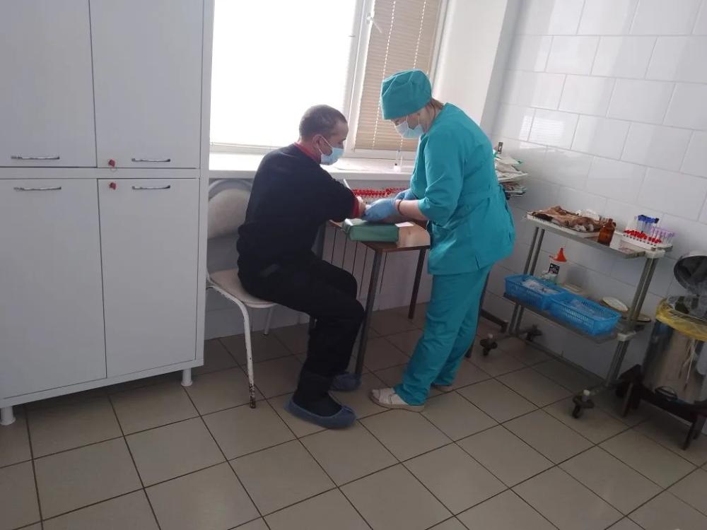 Профилактические осмотры и диспансеризация по субботам продолжается.